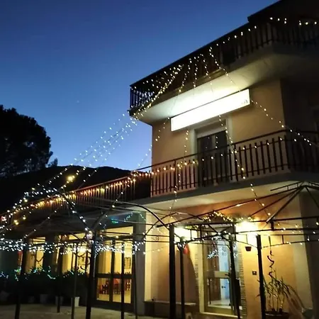 Hotel Grazia Ristorante LʼAquila