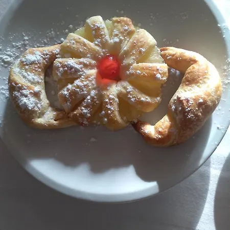 Отель Grazia Ristorante Л'Акуила