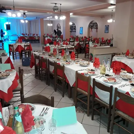 Grazia Ristorante فندق LʼAquila