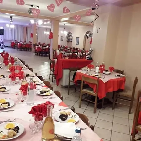 Grazia Ristorante Отель Л'Акуила