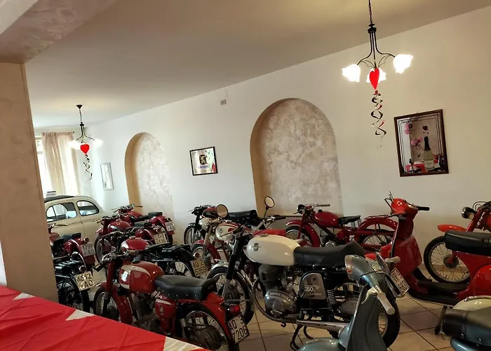 Grazia Ristorante Λ' Άκουιλα